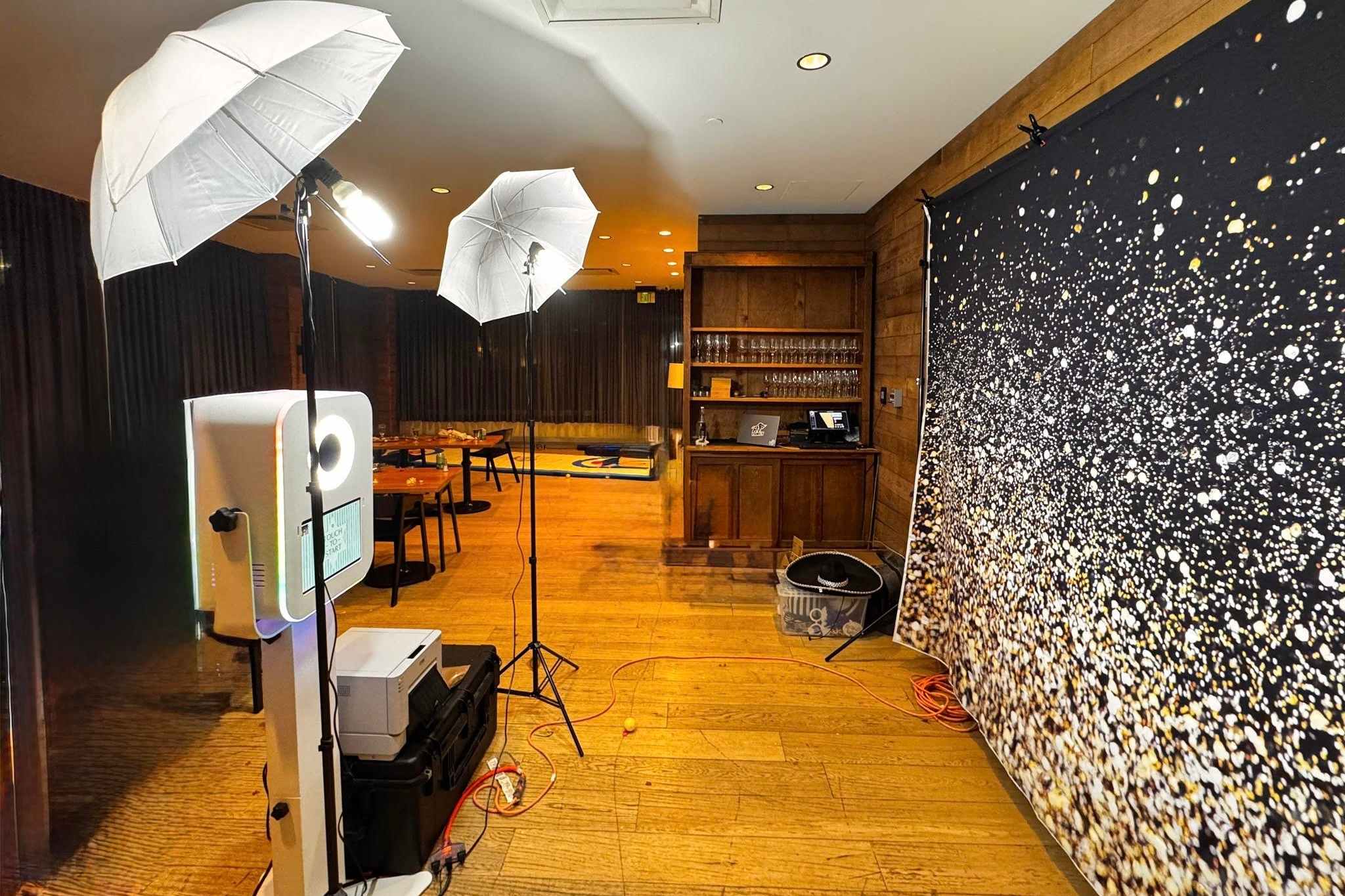 Open-air DSLR photo booth rental Winnipeg Manitoba