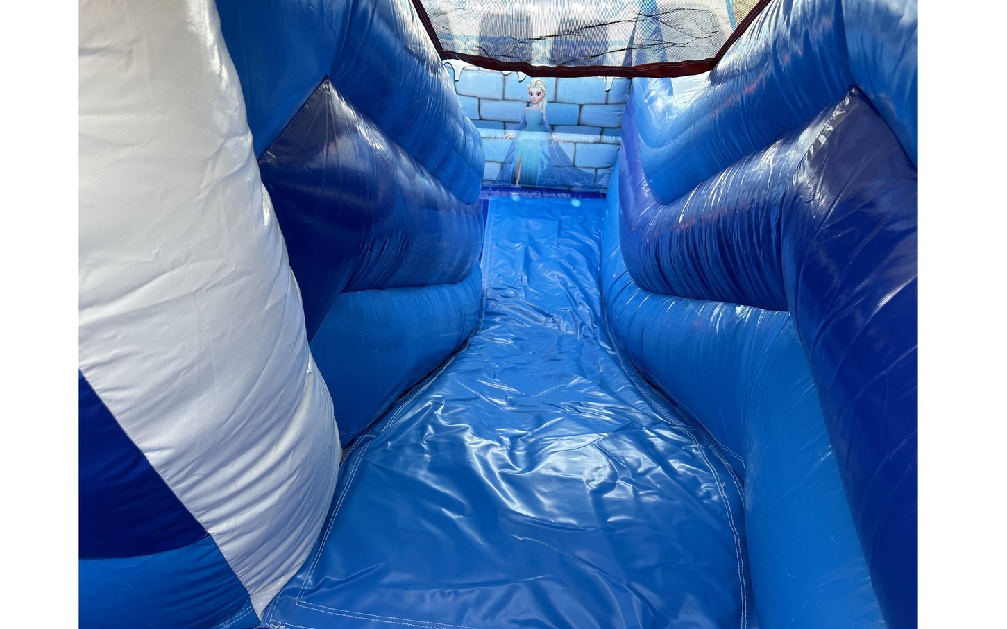 Frozen castle inflatable rental for birthdays in Winnipeg Manitoba and Kenora Ontario