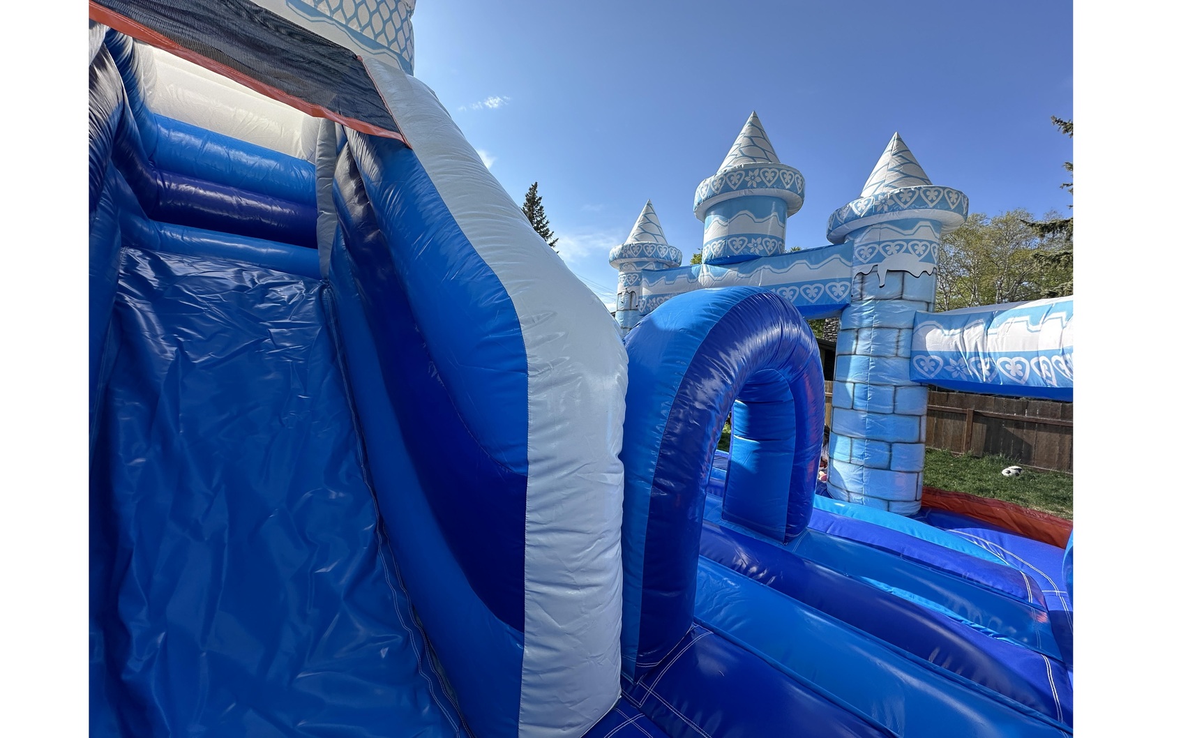 Kids Frozen party inflatable rental in Winnipeg Manitoba